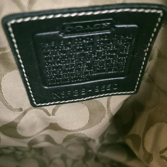 COACH Vintage Soho Flap Satchel in black Y2K - Picture 8 of 10